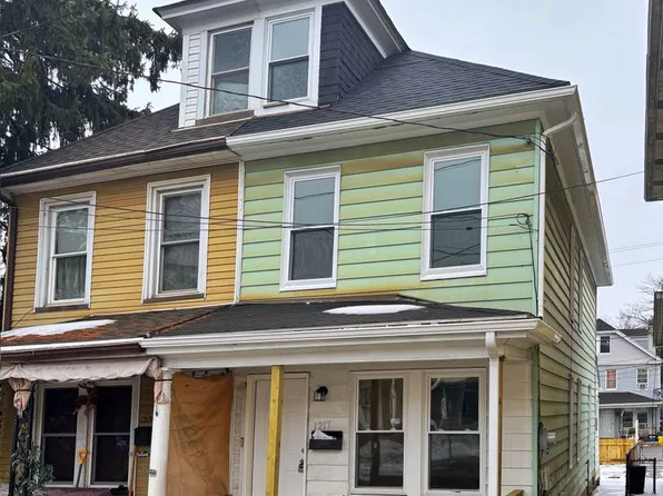 1217 Wood Ave, Easton, PA 18042