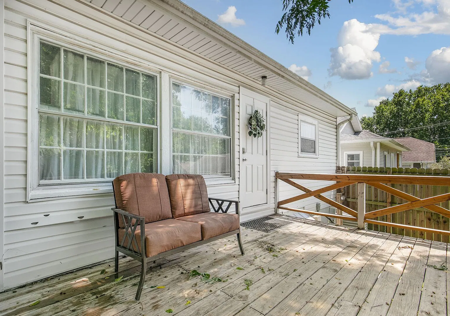 749 S Market Avenue — Photo 4