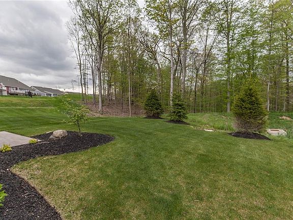 4th image of 3251 Old Mill Dr