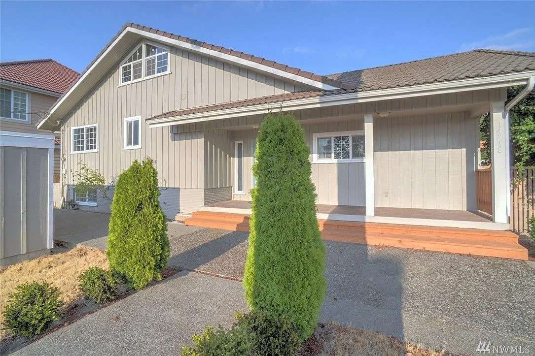 14218 4th Ave S photo 1
