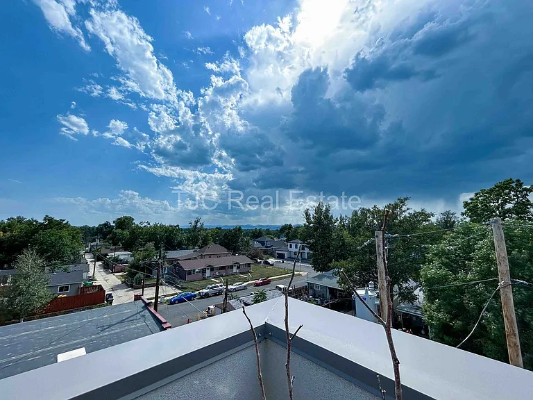 4919 Lowell Blvd — Photo 15