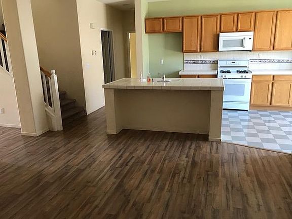 4th image of 2326 El Pescador Ct
