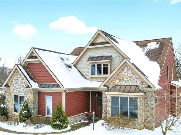 85 Ryans Ln, Rostraver Township, PA 15012