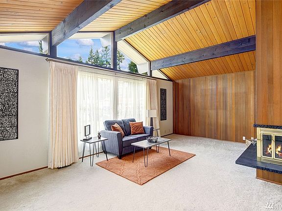 5th image of 20314 43rd Ave E