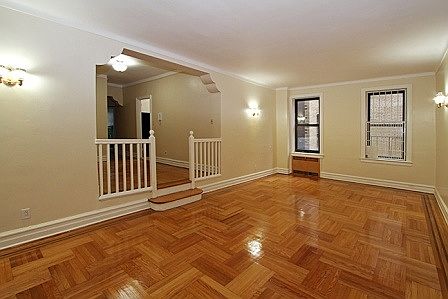 2nd image of 1616 Beverley Rd APT 1A