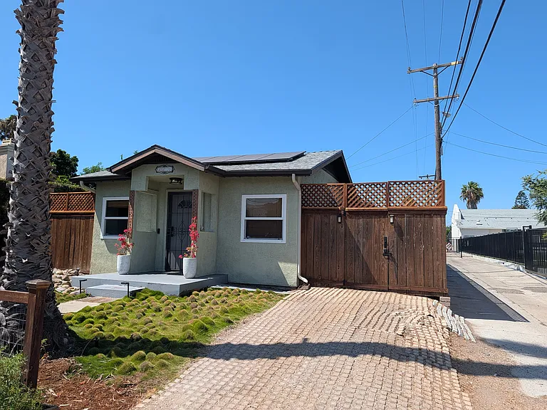 3370 Madison Ave — Photo 3