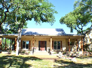 471 W Branch Xing, Spring Branch, TX 78070