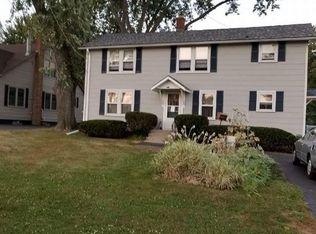 3514 Chapel Hill Rd, Johnsburg, IL 60051