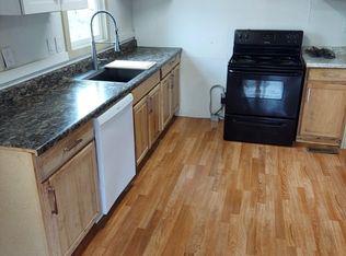 38125 Mount Hope Dr, Lebanon, OR 97355