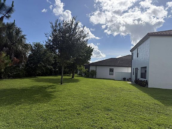 5th image of 4426 Buena Tara Drive
