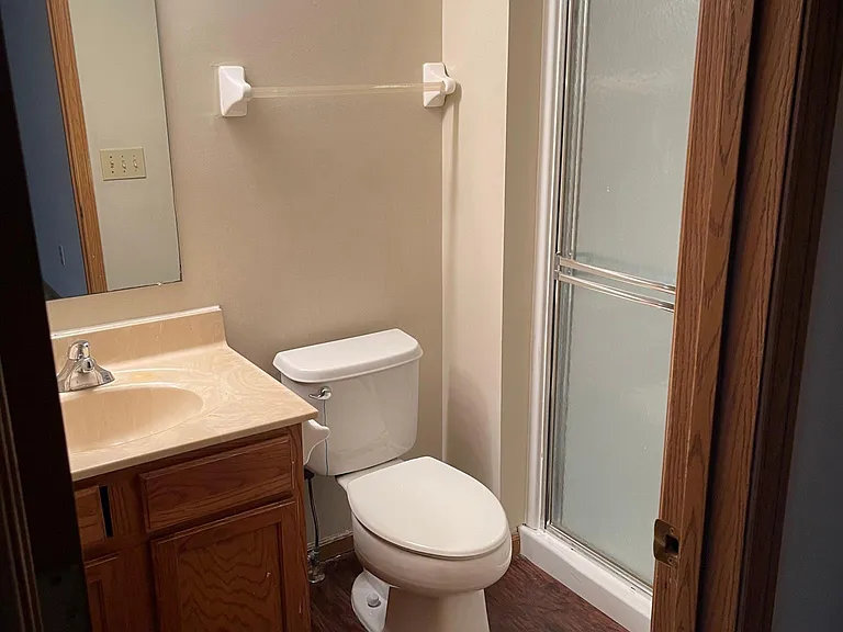 Master bedroom bath