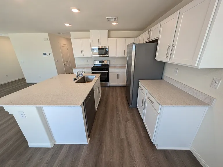 5658 Mesa Sedona St — Photo 6