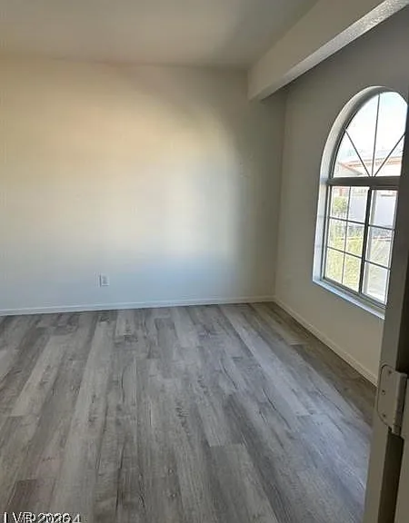 8035 Laurena Ave — Photo 9