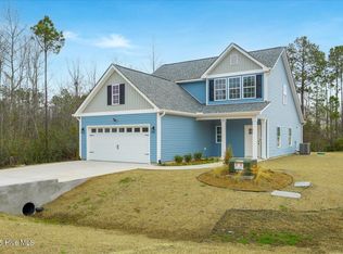 593 Poppleton Dr, Hampstead, NC 28443