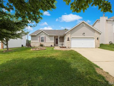 953 Pacific Crossing Dr, O'fallon, IL, 62269
