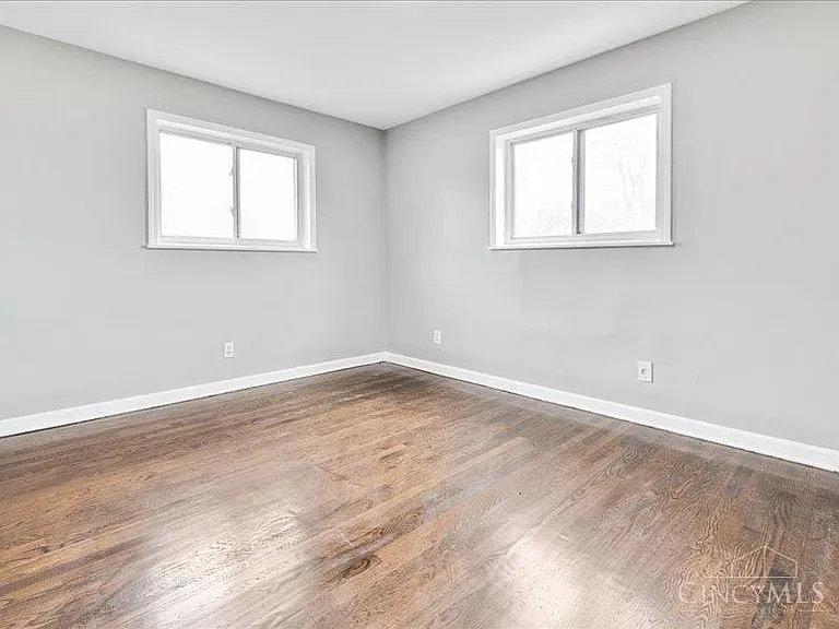 1638 Crest Hill Ave #3 — Photo 8