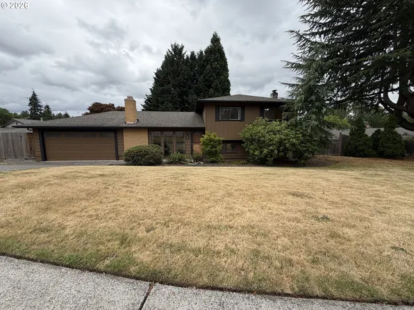 11530 SW Tigard Dr, Tigard, OR 97223