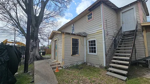 6502 W Montgomery Rd Photo 1