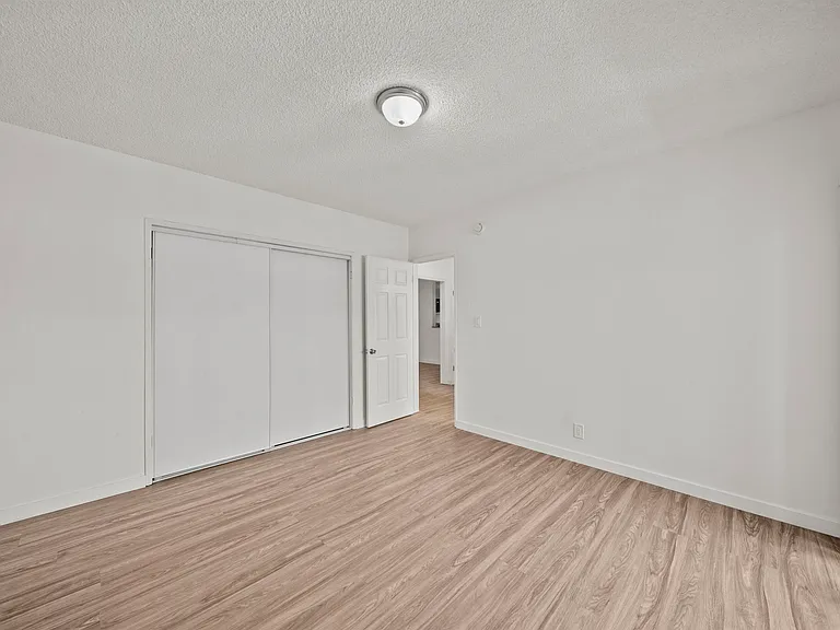 231 Justin Ave #7 — Photo 11