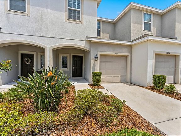 5th image of 7052 Grand Elm Dr