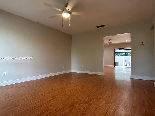 10953 SW 122nd Ct — Photo 4