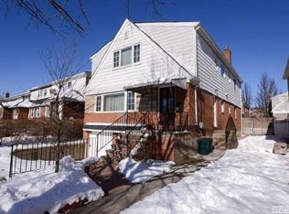 6531 Fitchett St, Rego Park, NY 11374