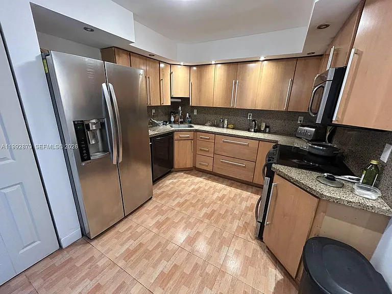 3161 S Ocean Dr #1109 — Photo 3