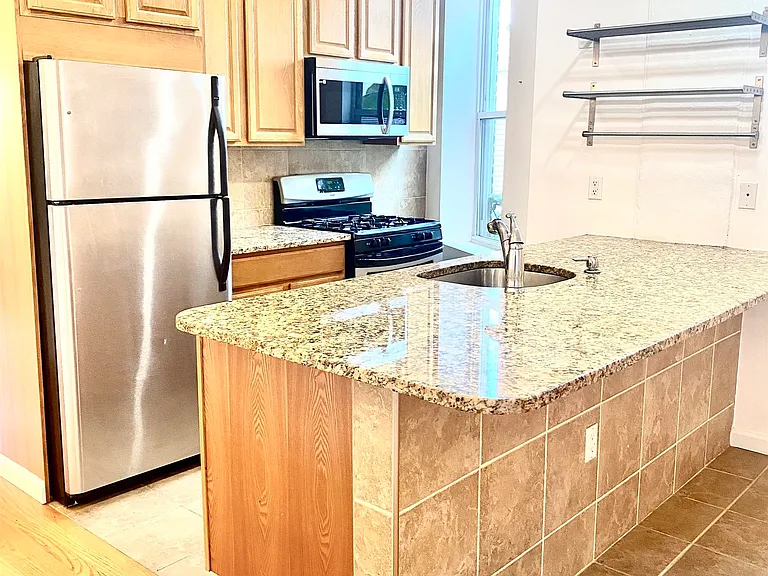 454 Central Ave #2-R — Photo 46
