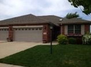 1353 N Westshore Blvd, Manteno, IL 60950
