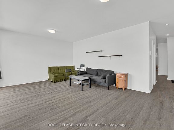 4th image of 442 Sunnyside Ave