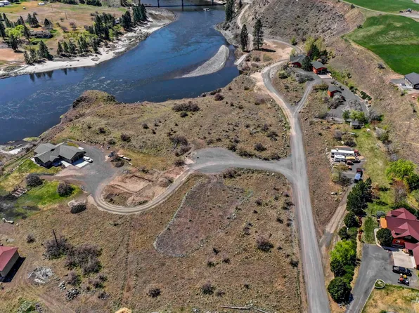 24 Mossy Point Cir, White Bird, ID 83554