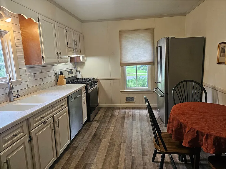 20 Boughton Ave — Photo 39