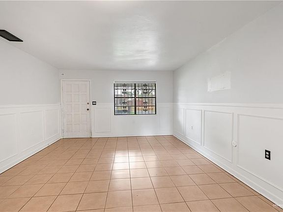 3rd image of 202 N 40th St