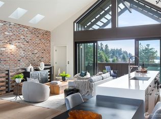 4566 Flying Goat Avenue NE #C220, Bainbridge Island, WA