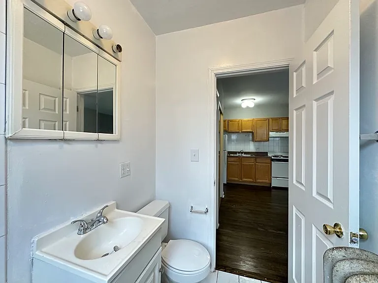 914 W Dakin St #11 — Photo 18
