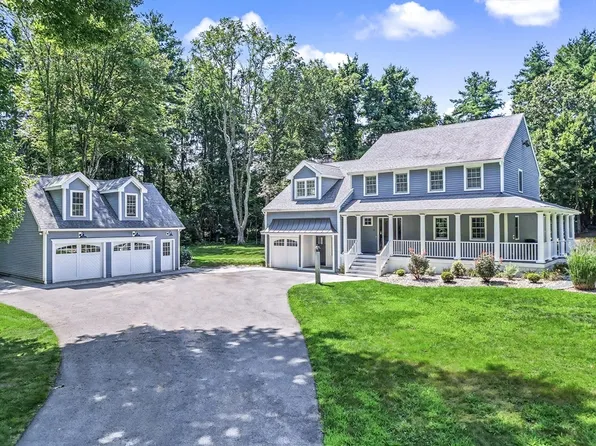 17 Fruit St, Hopkinton, MA 01748