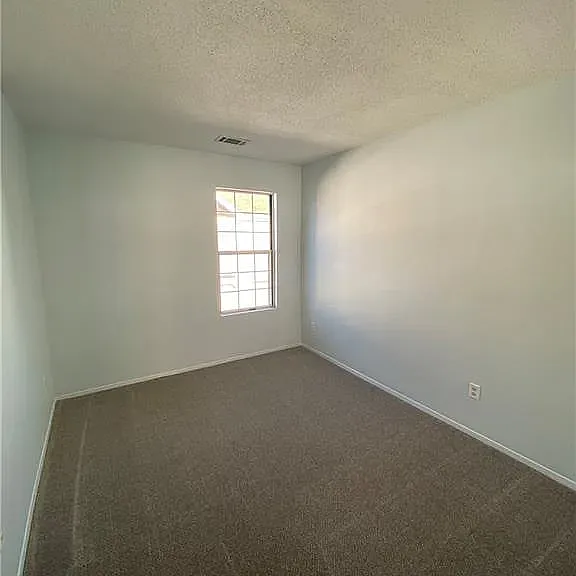 1502 Whispering Hls — Photo 20