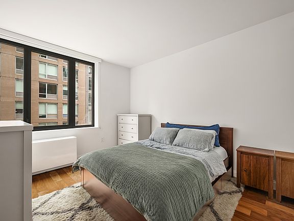 5th image of 42-14 Crescent St #4C
