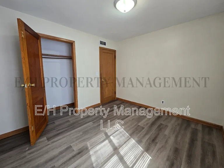724 S Hunter St — Photo 10