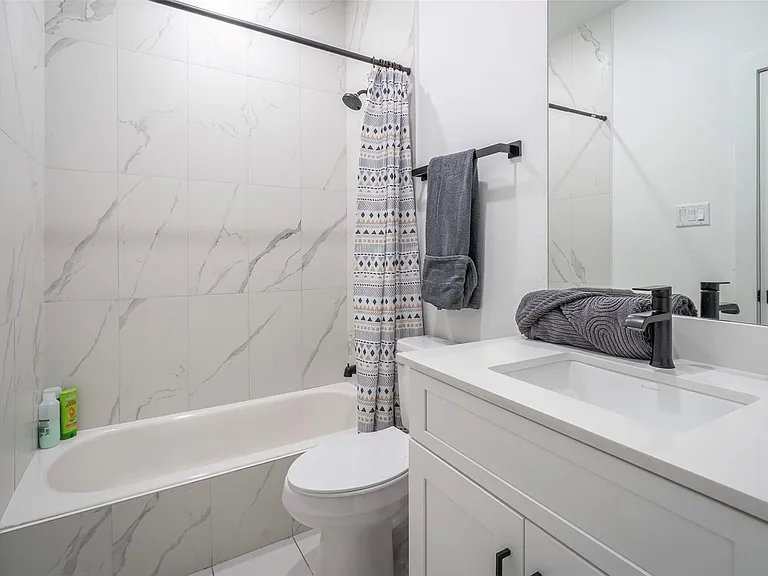 316 Thornton Rd #F — Photo 11