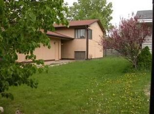 8208 Morgan Ave N, Brooklyn Park, MN 55444