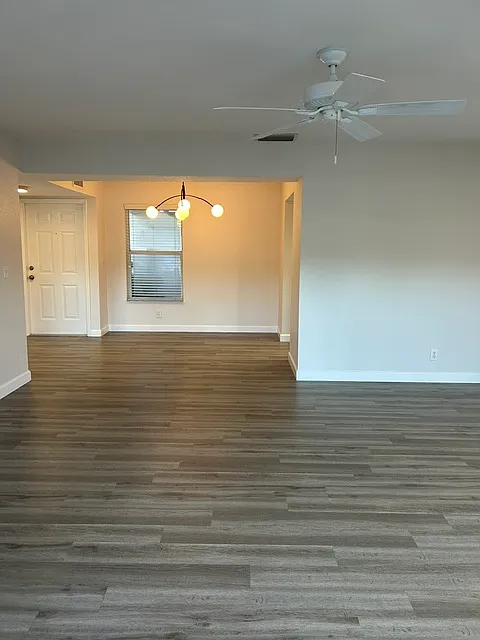 2 bed, 1025 sqft, $2,300 — Photo 3