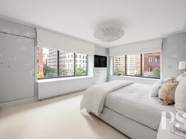 733 Park Avenue image 19 of 27