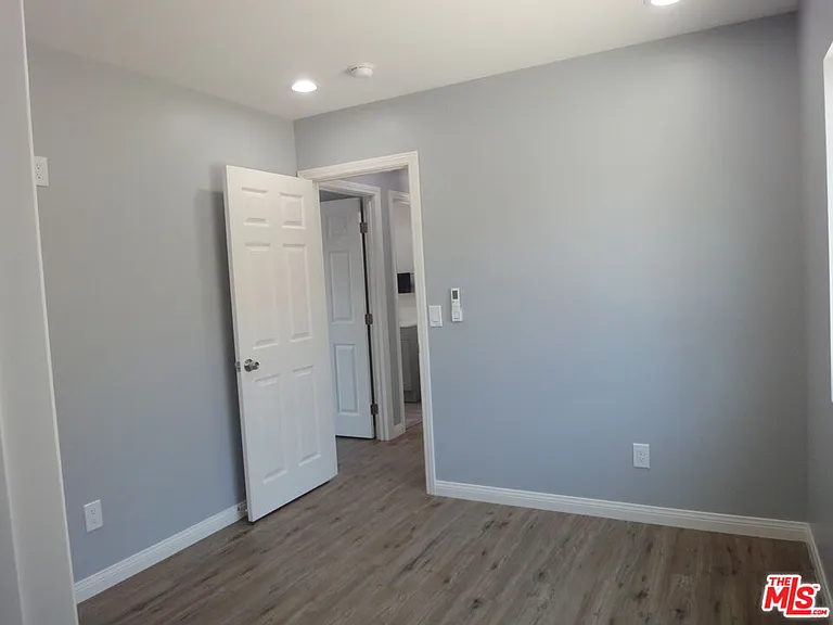 1151 Royal Ave — Photo 12