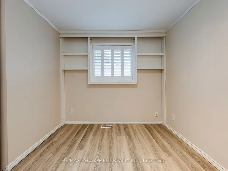 1236 Grange Rd — Photo 23