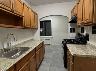 29 Van Velsor Pl #2L, Newark, NJ 07112