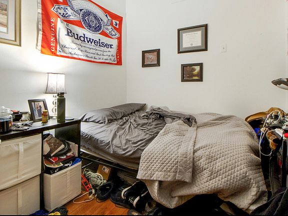 5th image of 81 2nd Ave APT 2B