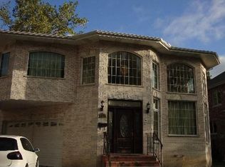 4650 Linden Ave, Glenview, IL 60025