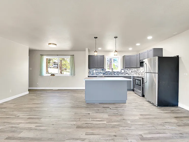 91 Sun Way — Photo 21