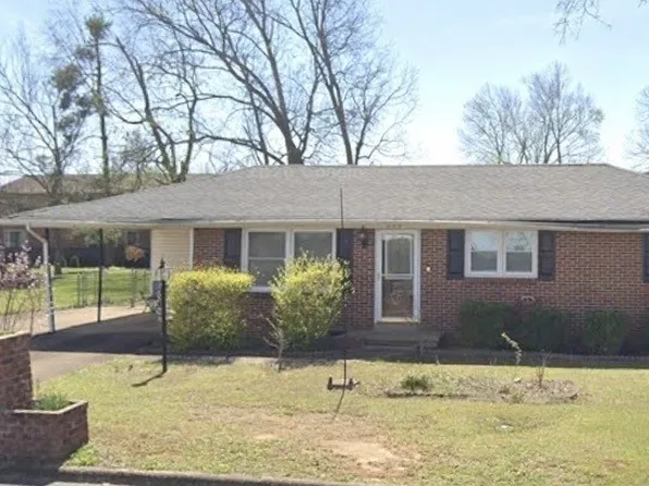 205 Jackson St, Lawrenceburg, TN 38464